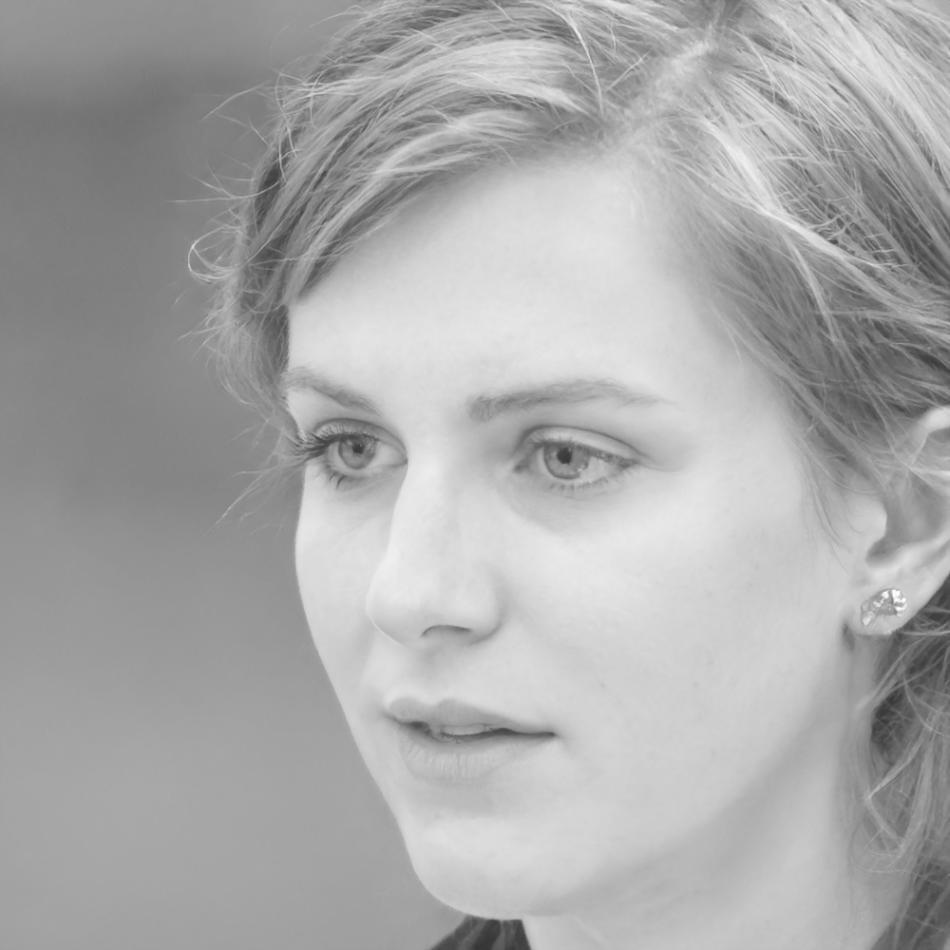 Directora de Investigación zafloranexio